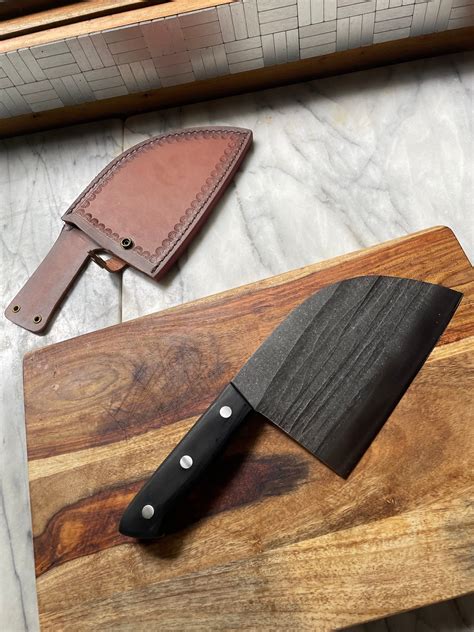 Henckels Classic 8-inch Chef's Knife. . Nikos knife review reddit